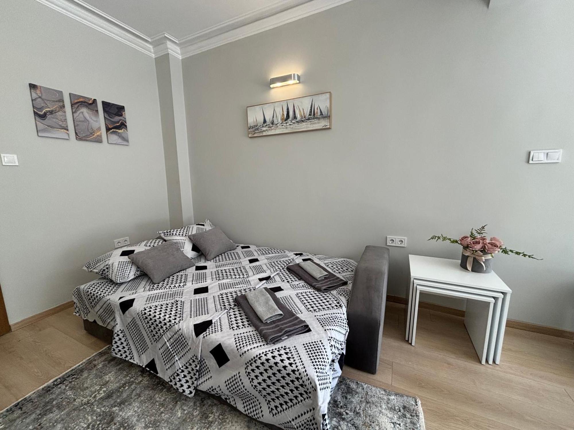 Garden View Top Center Apart Σόφια Εξωτερικό φωτογραφία